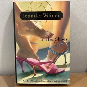 ⭐️3 for $15⭐️ Hardcover | In Her Shoes by Jennifer Weiner